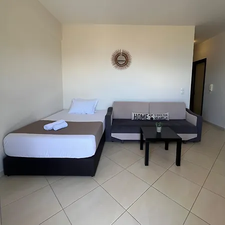 Ansi Paradiso Apartment